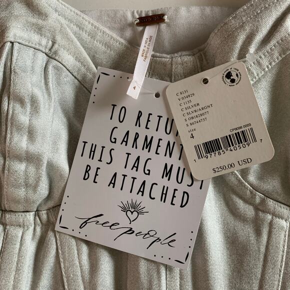 FREE PEOPLE Romper Janelle Bubble Style Size 4‎ Metallic Silver Hidden Side Zip - Picture 13 of 16